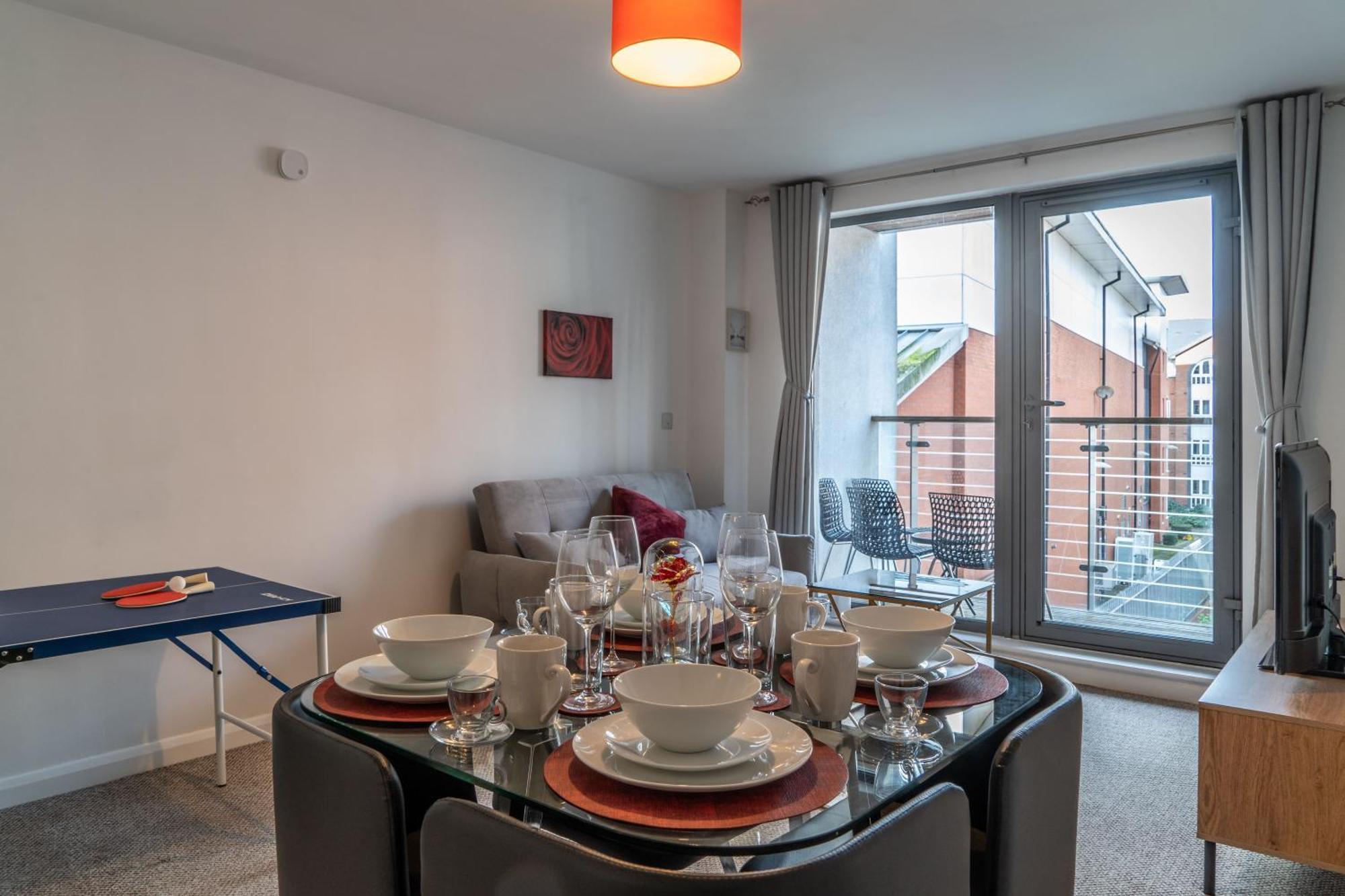Central Suite Near Mailbox, King Bed, Ping Pong, Netflix, Sleeps 4 Birmingham Zewnętrze zdjęcie