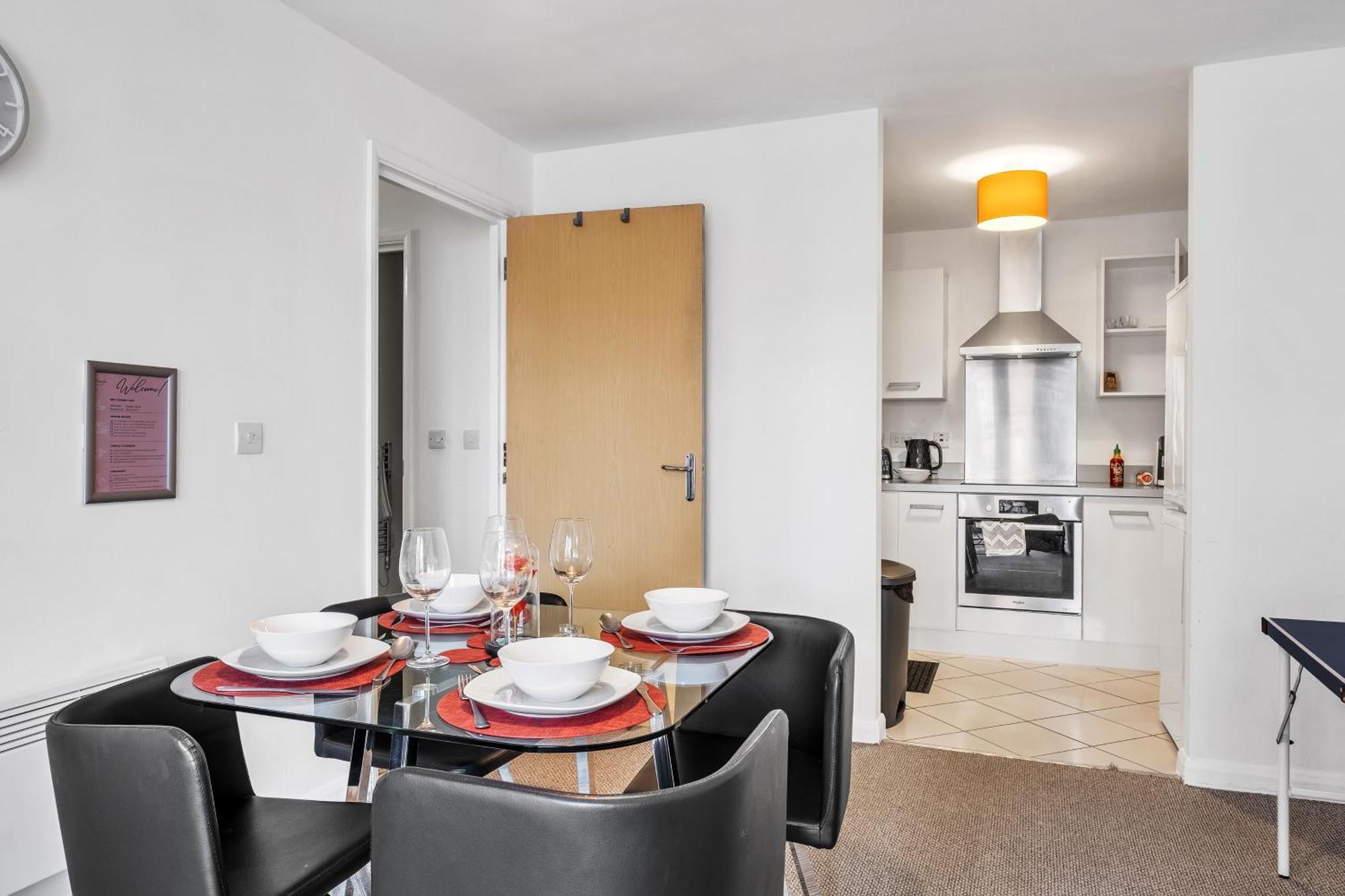 Central Suite Near Mailbox, King Bed, Ping Pong, Netflix, Sleeps 4 Birmingham Zewnętrze zdjęcie